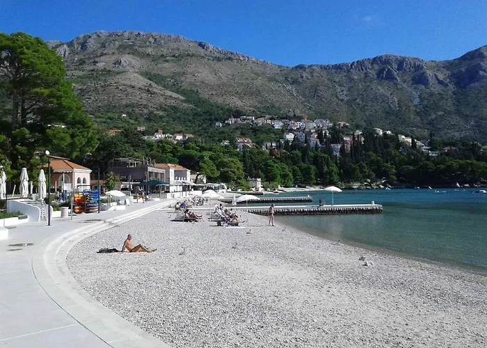 Luka Near Dubrovnik Apartment *