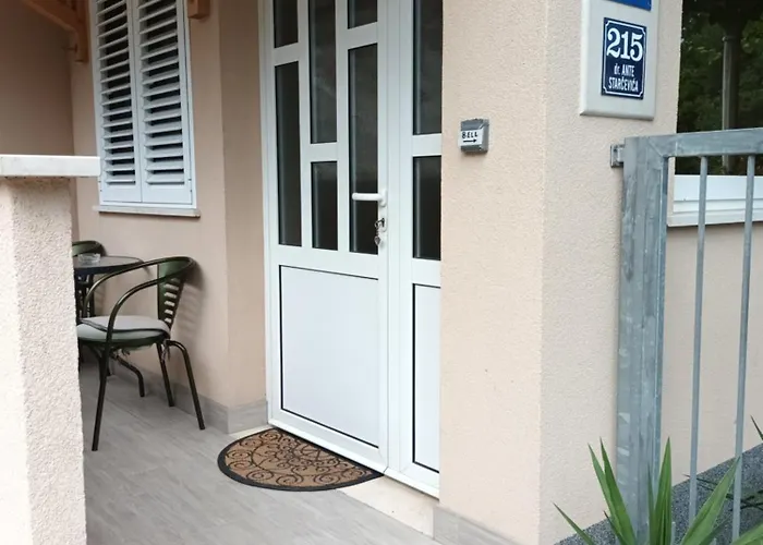 Apartment Luka Near Dubrovnik Cibaca